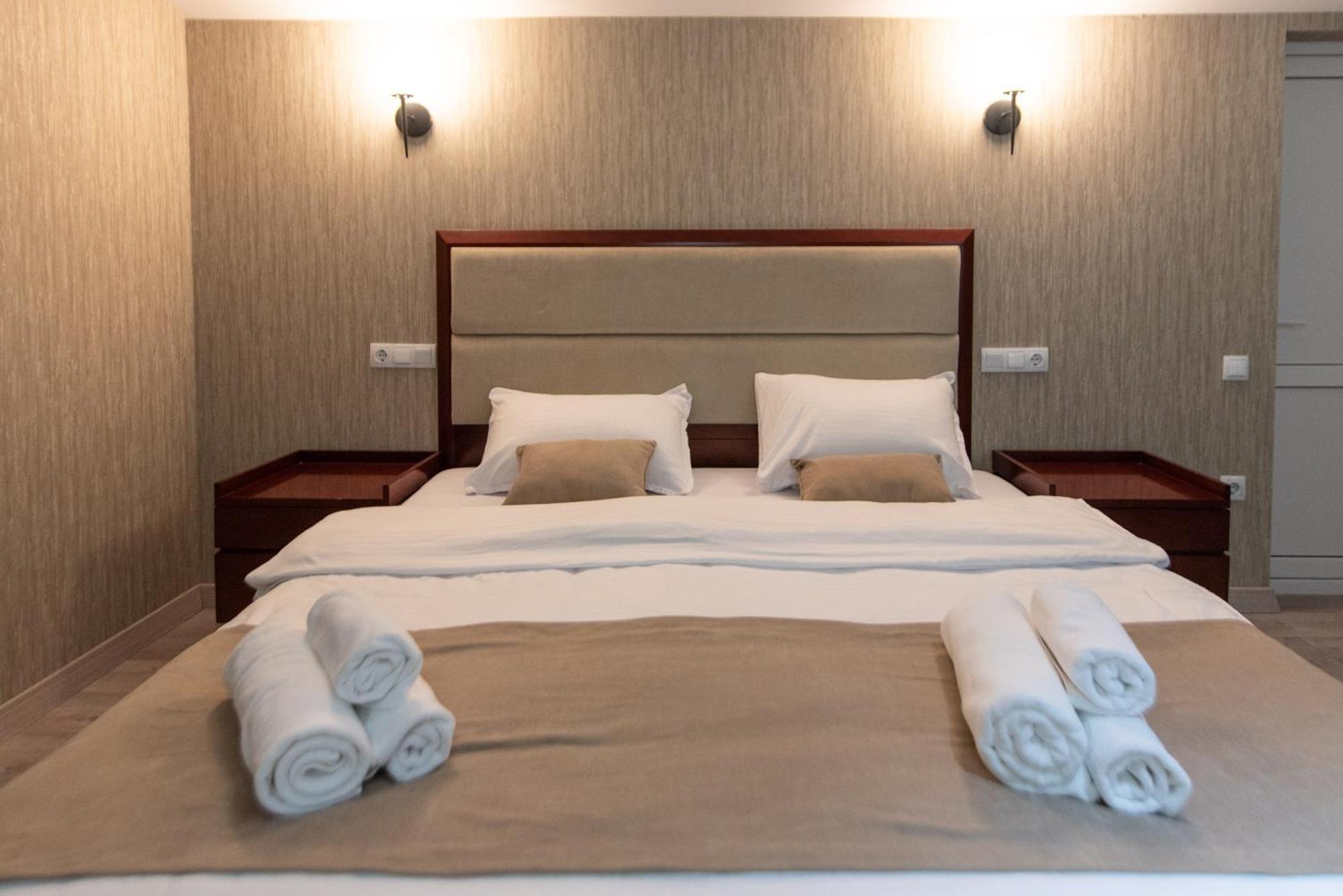 Kraveli Hotel Tbiliszi Kültér fotó