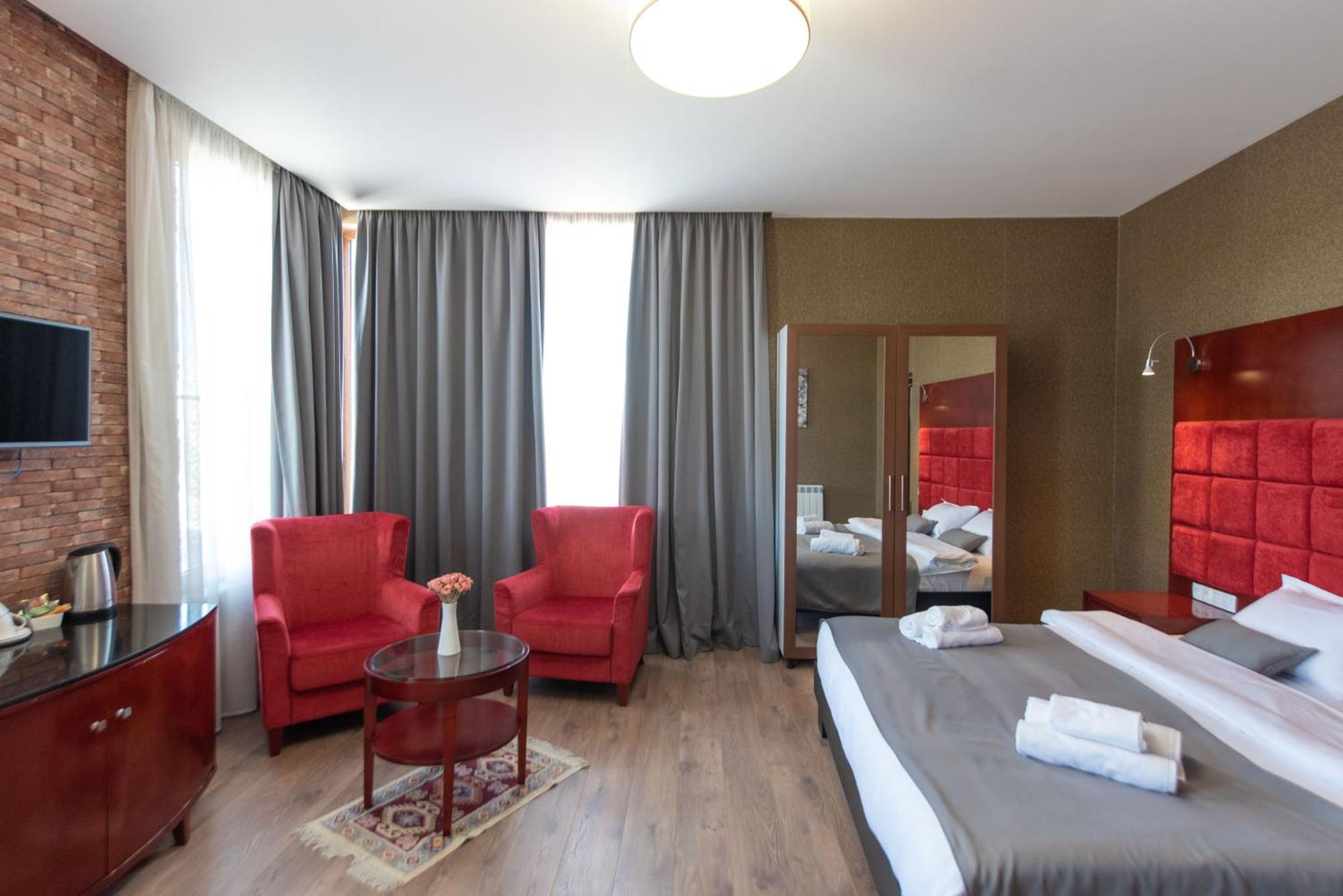 Kraveli Hotel Tbiliszi Kültér fotó